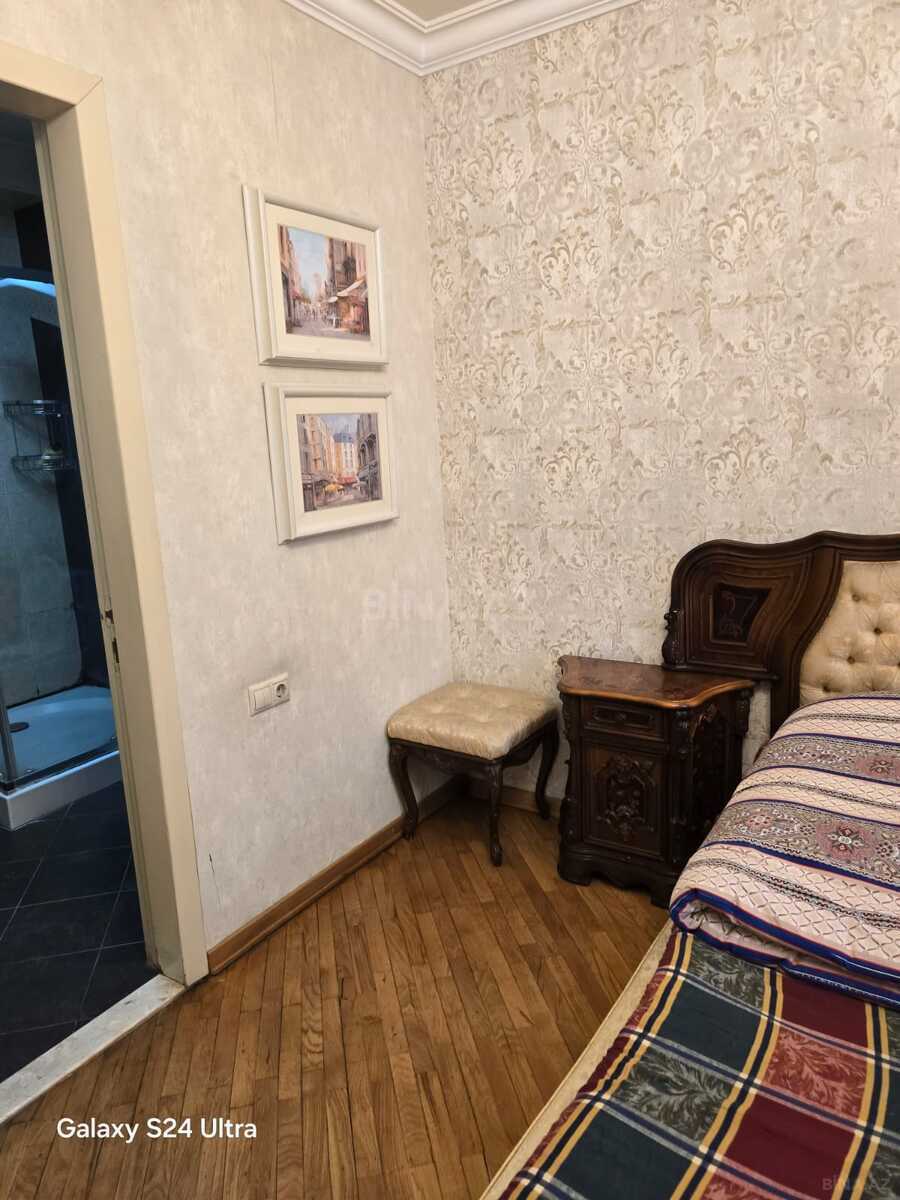 4 otaqlı köhnə tikili - 28 May m. - 250 m² (17)
