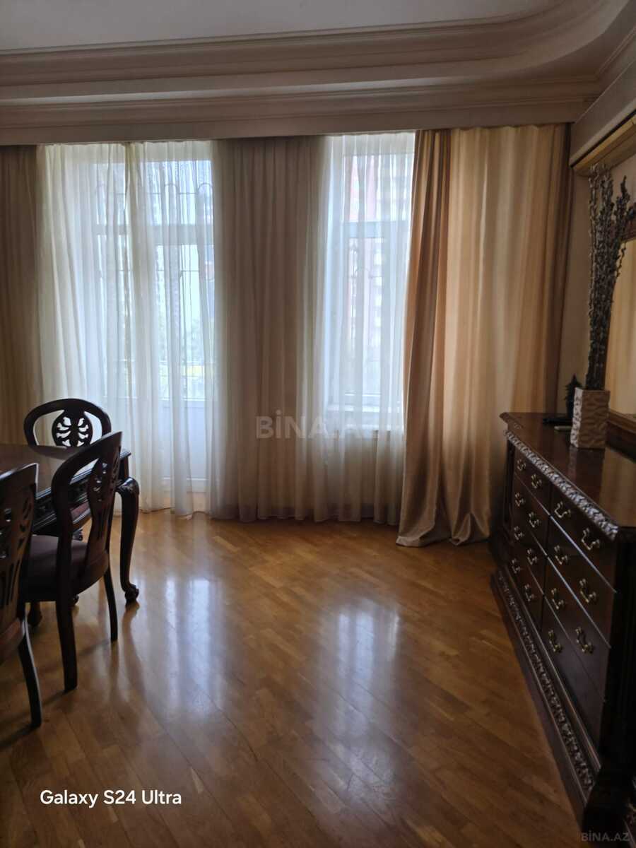 4 otaqlı köhnə tikili - 28 May m. - 250 m² (21)