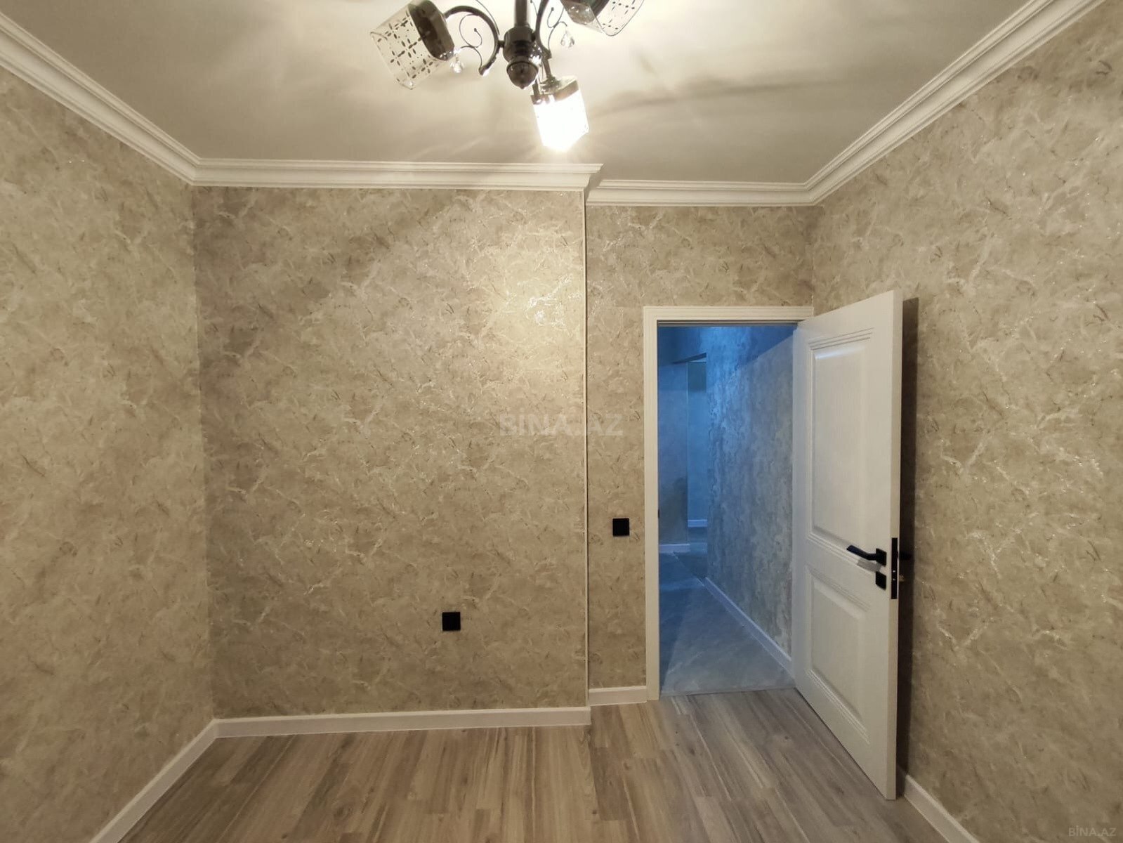 3 otaqlı köhnə tikili - Həzi Aslanov m. - 75 m² (22)