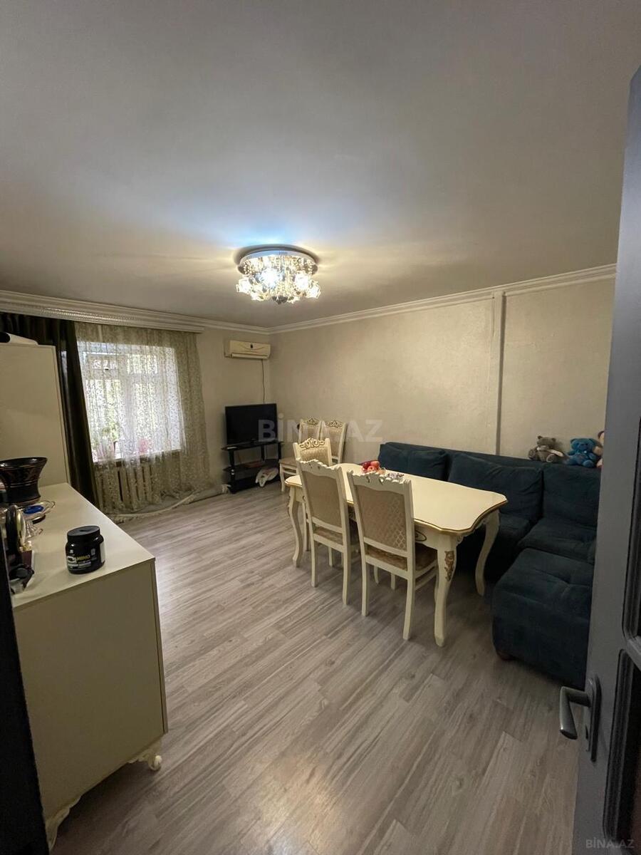 3 otaqlı köhnə tikili - Neftçilər m. - 85 m² (1)