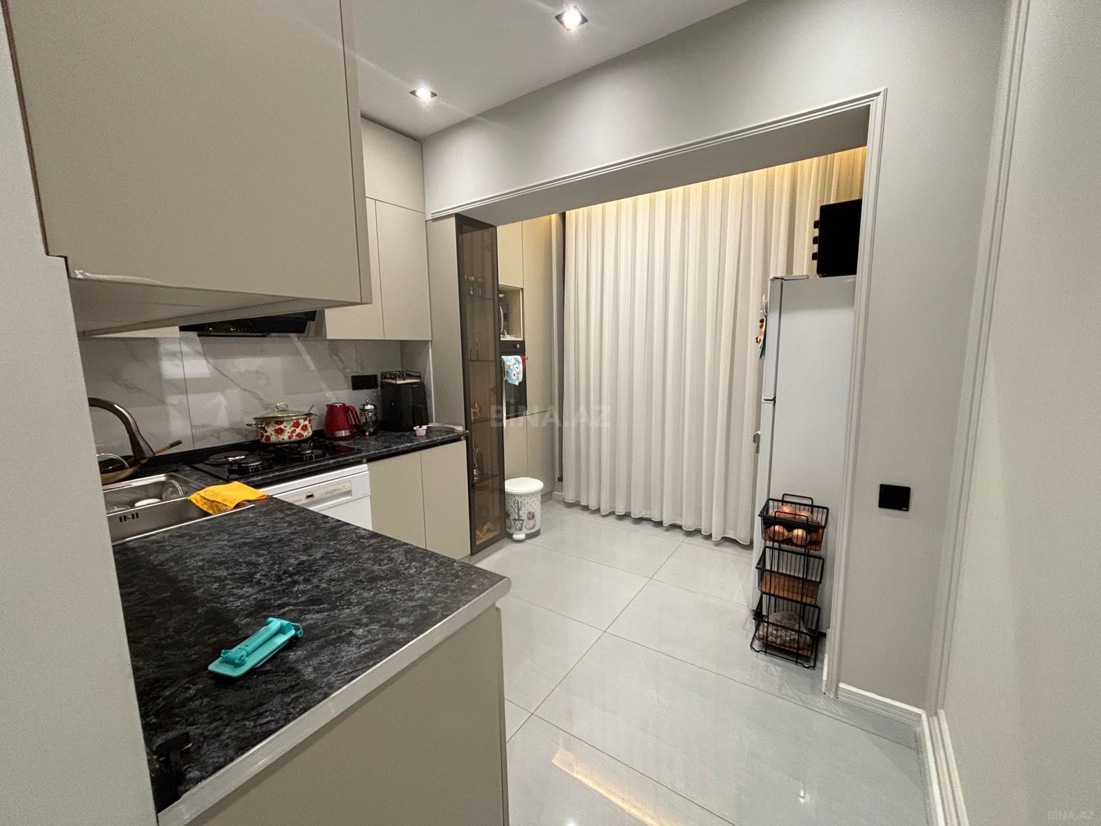 5 otaqlı köhnə tikili - İnşaatçılar m. - 130 m² (12)
