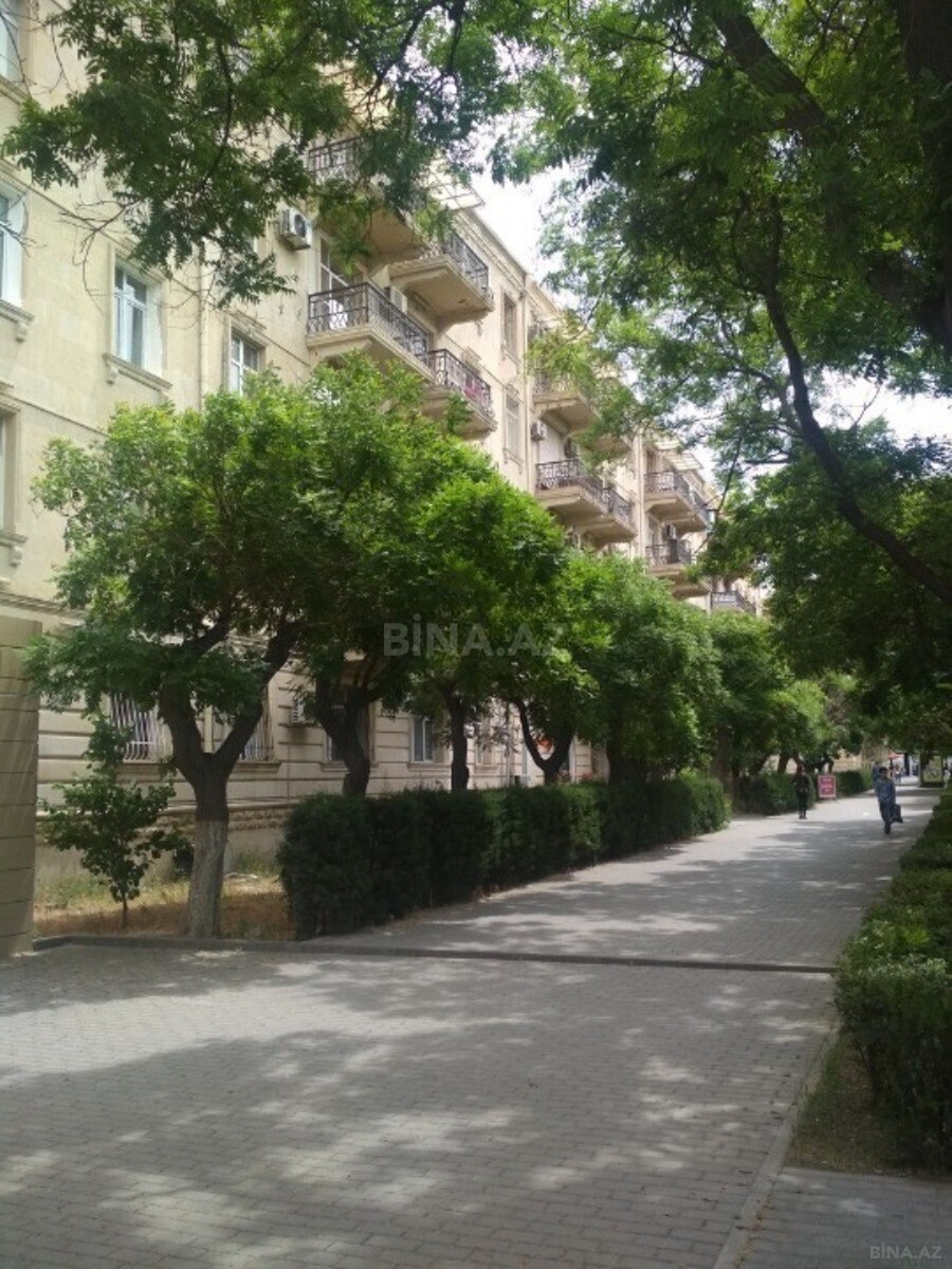 3-комн. вторичка - м. Элмляр Академиясы - 85 м² (2)