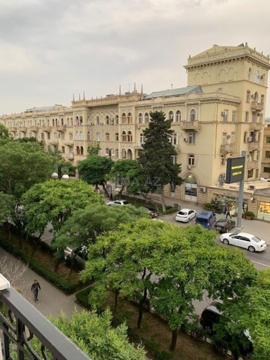 3-комн. вторичка - м. Элмляр Академиясы - 85 м² (8)