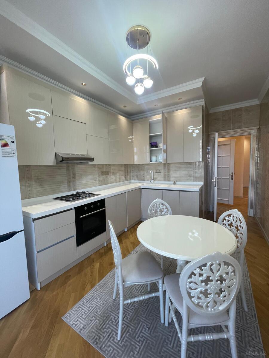 3 otaqlı yeni tikili - 8 Noyabr m. - 145 m² (12)