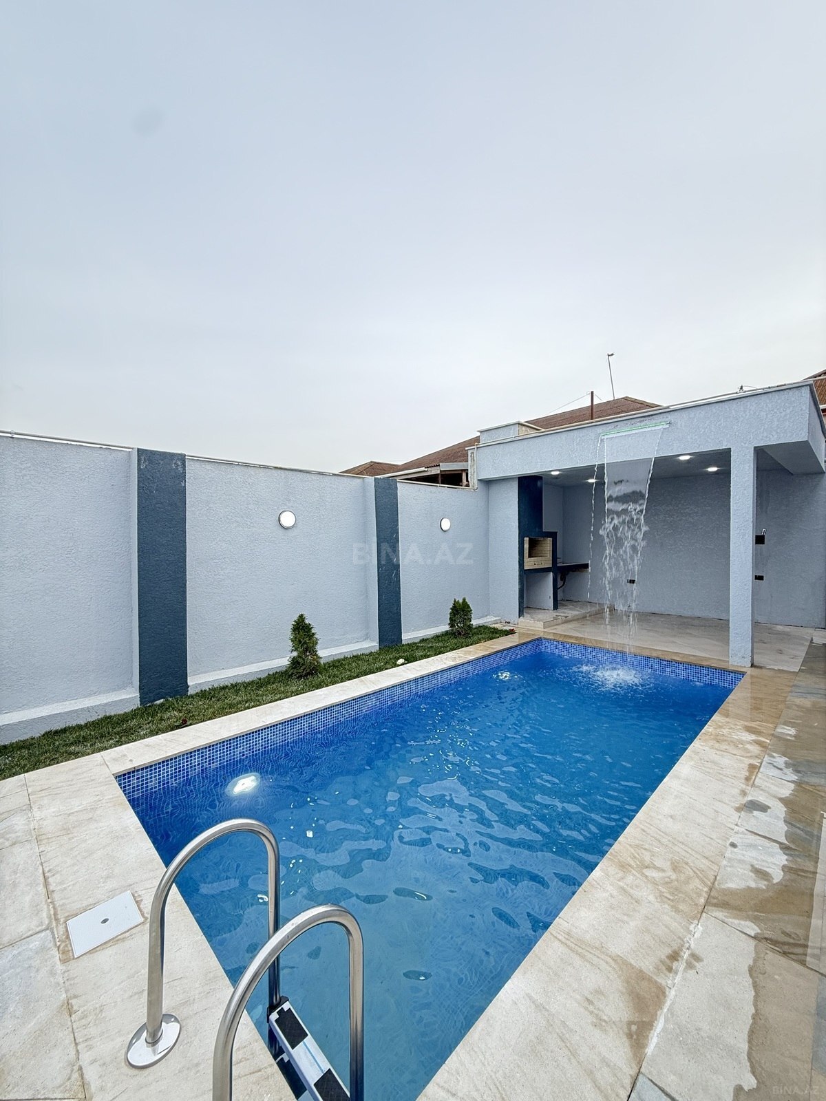 4 otaqlı həyət evi/bağ evi - Şüvəlan q. - 160 m² (3)
