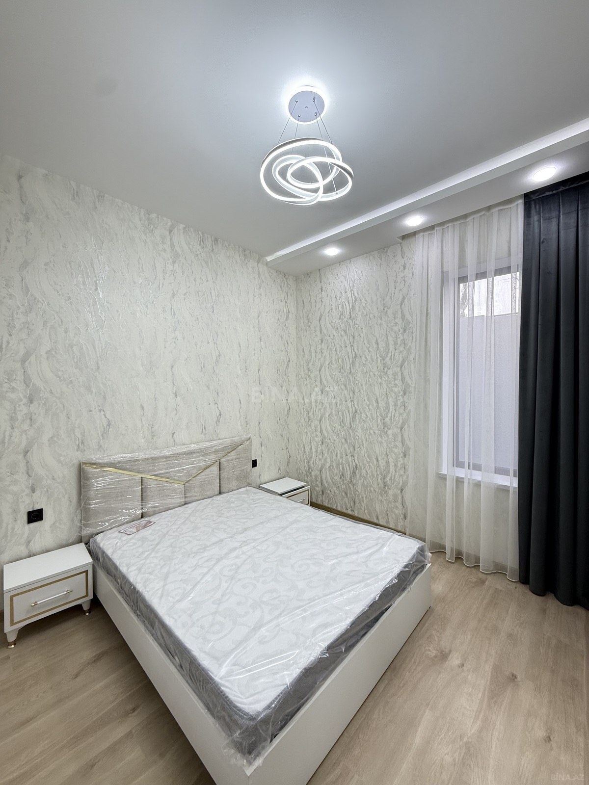 4 otaqlı həyət evi/bağ evi - Şüvəlan q. - 160 m² (20)