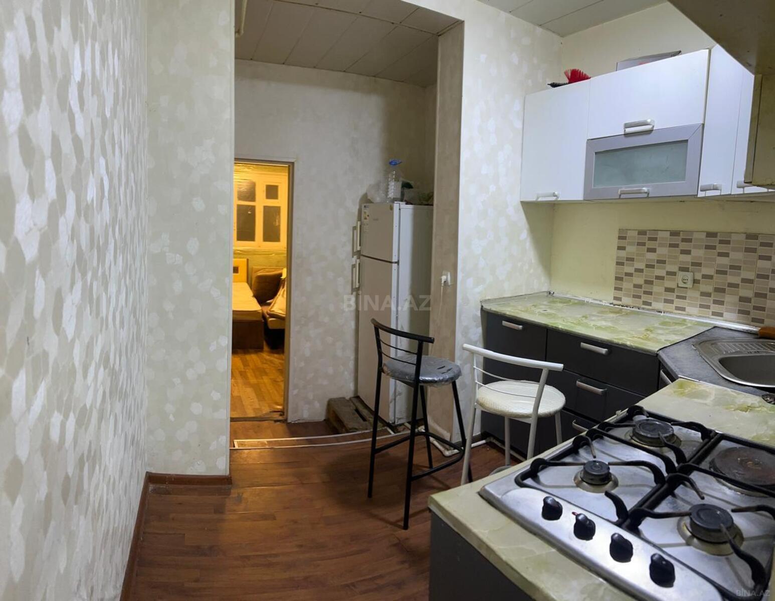 3 otaqlı köhnə tikili - 7-ci mikrorayon q. - 70 m² (10)