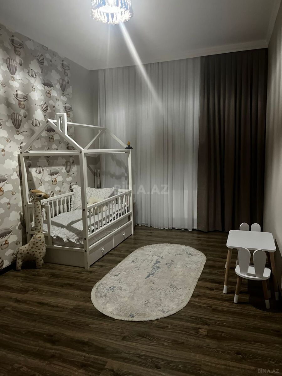 5 otaqlı həyət evi/bağ evi - Əhmədli q. - 168 m² (2)