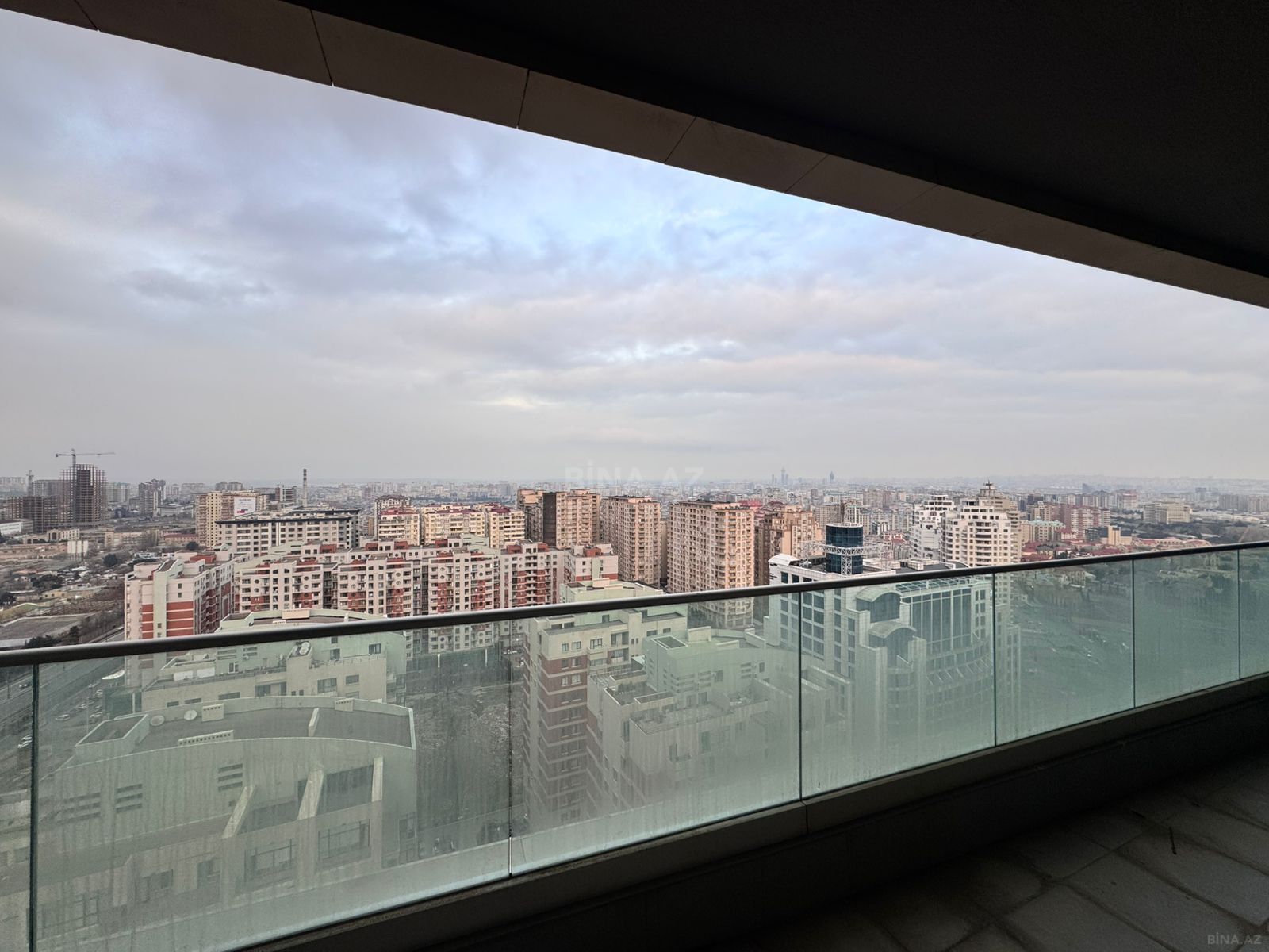3 otaqlı yeni tikili - 8 Noyabr m. - 148 m² (17)