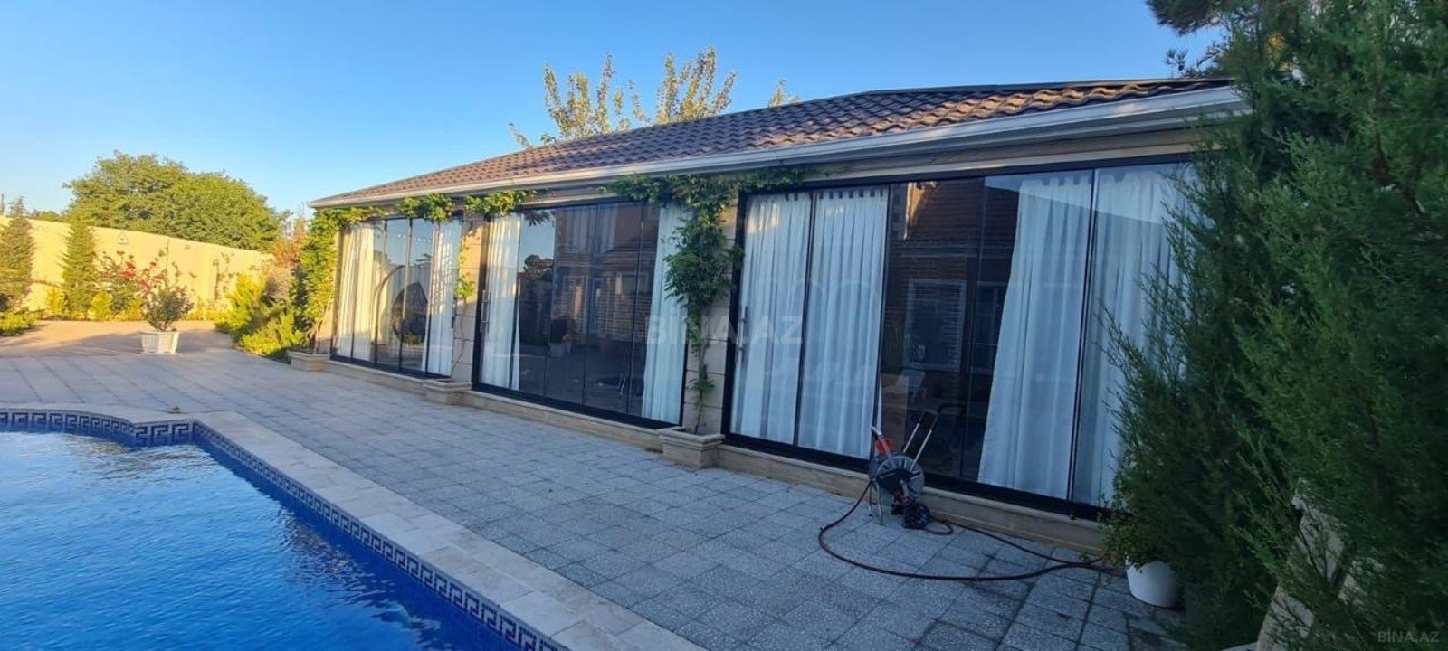 5 otaqlı həyət evi/bağ evi - Mərdəkan q. - 400 m² (5)