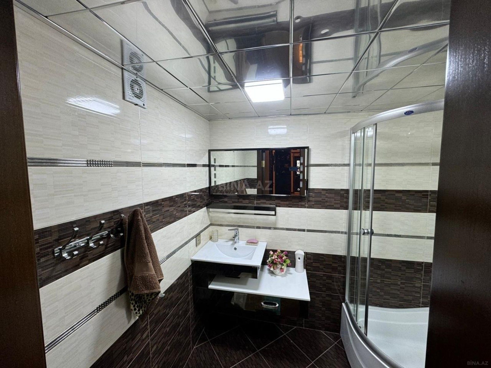 5 otaqlı həyət evi/bağ evi - Mərdəkan q. - 450 m² (28)