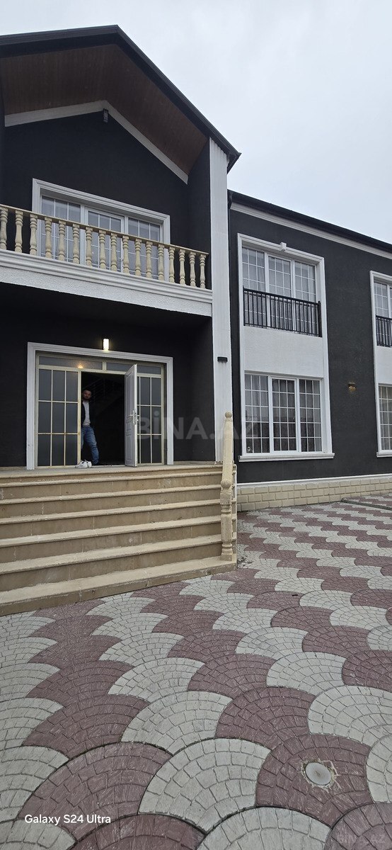4-комн. дом/дача - пос. Бина - 180 м² (1)