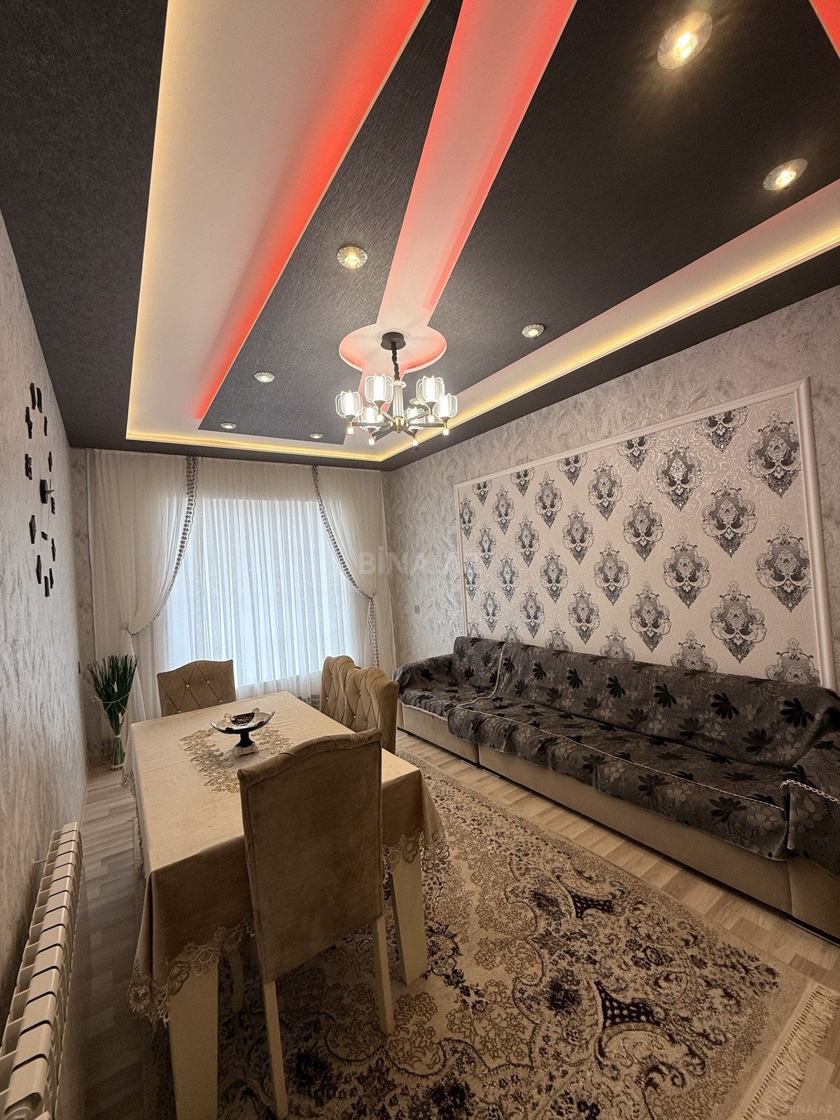 6-комн. дом/дача - пос. Бина - 240 м² (2)