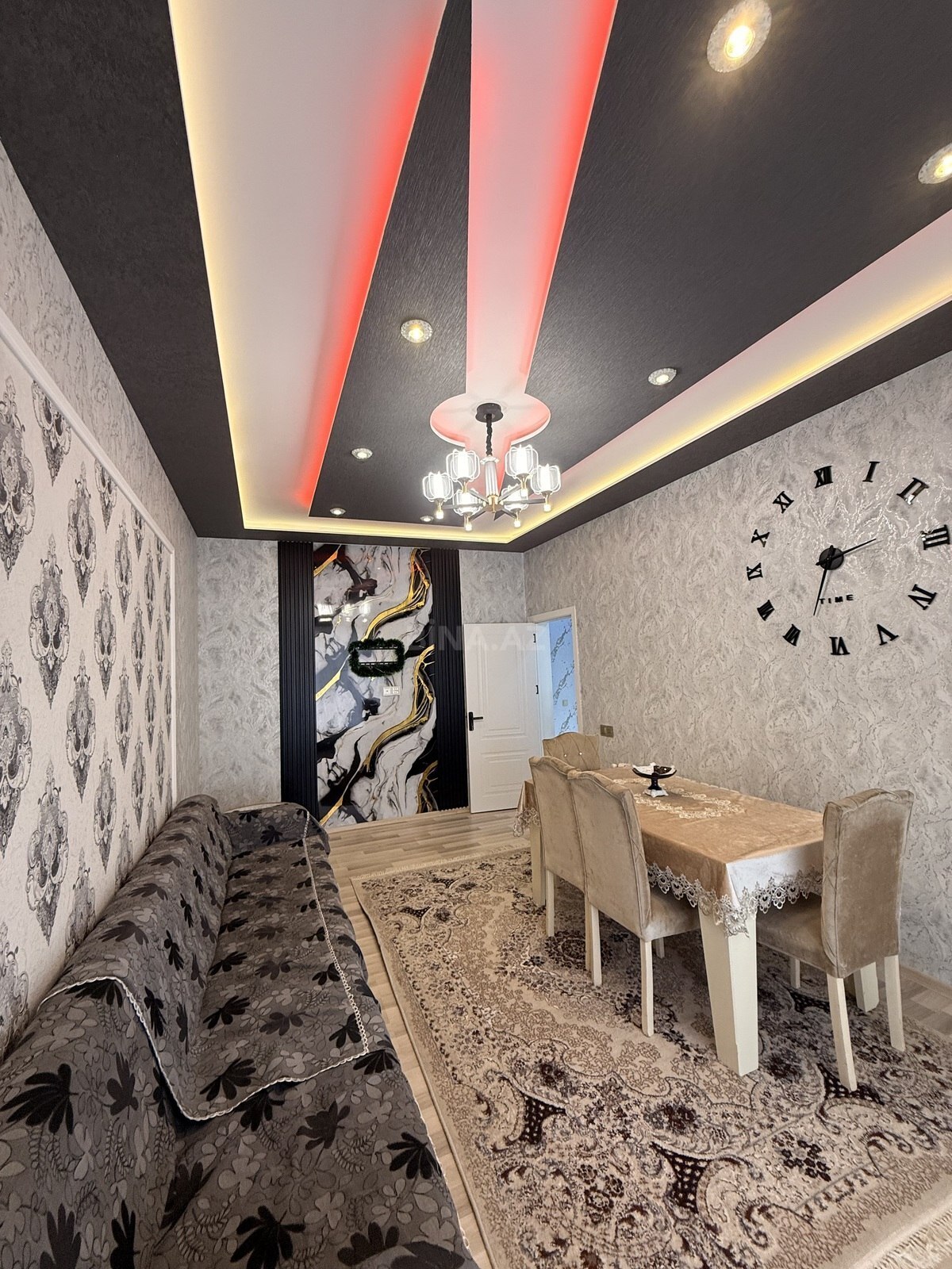 6-комн. дом/дача - пос. Бина - 240 м² (1)