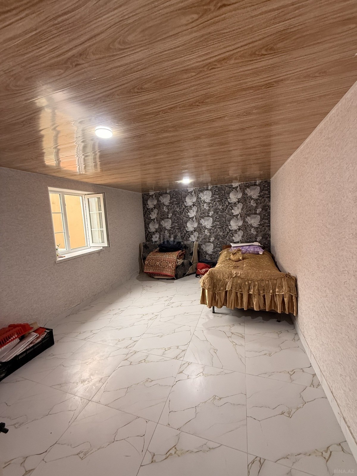 6-комн. дом/дача - пос. Бина - 240 м² (16)