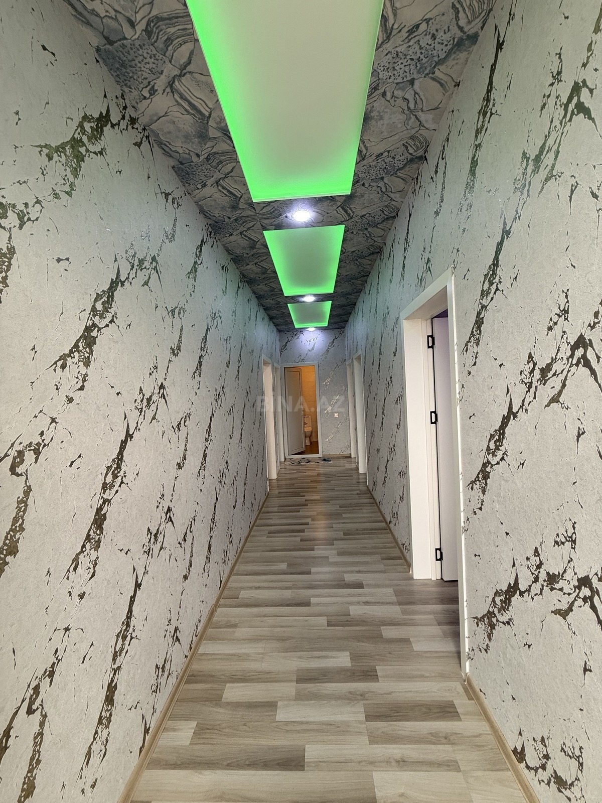 6-комн. дом/дача - пос. Бина - 240 м² (7)