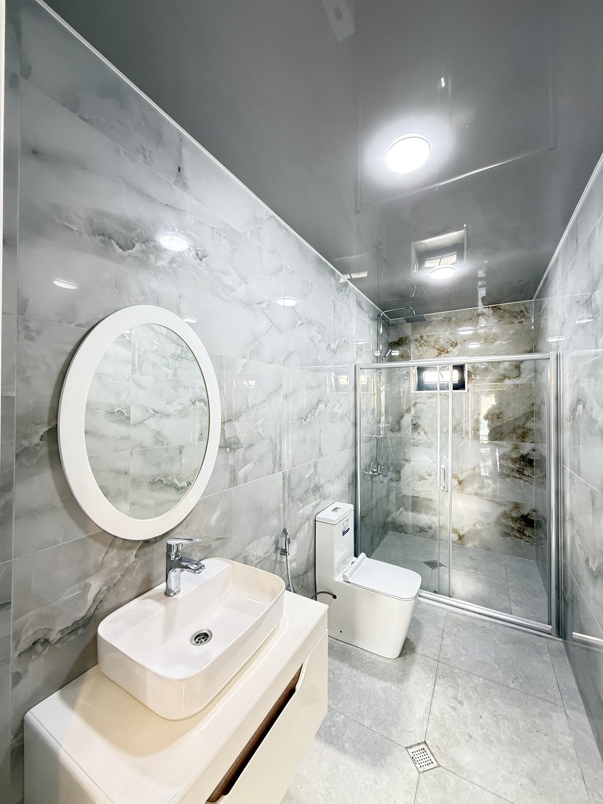 4 otaqlı həyət evi/bağ evi - Şüvəlan q. - 170 m² (18)