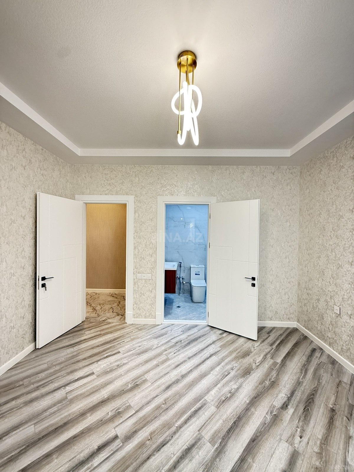 4 otaqlı həyət evi/bağ evi - Şüvəlan q. - 170 m² (21)