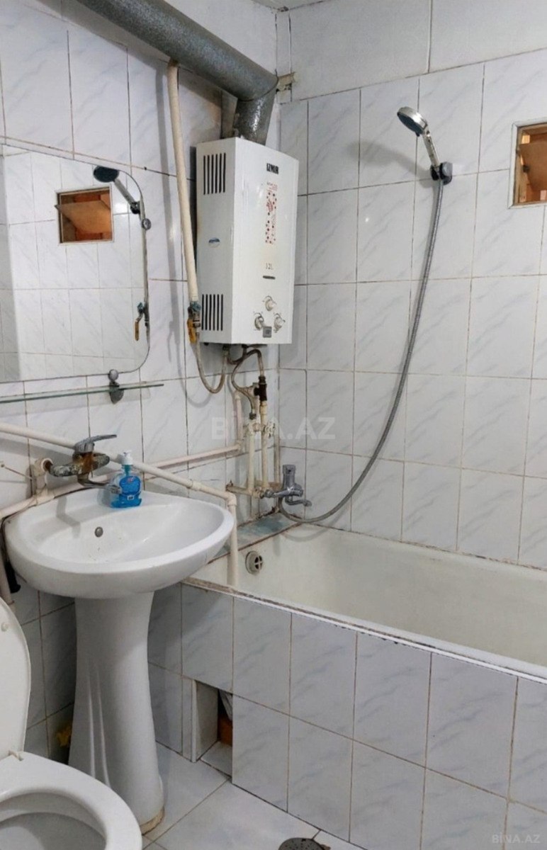 1 otaqlı köhnə tikili - İnşaatçılar m. - 40 m² (6)