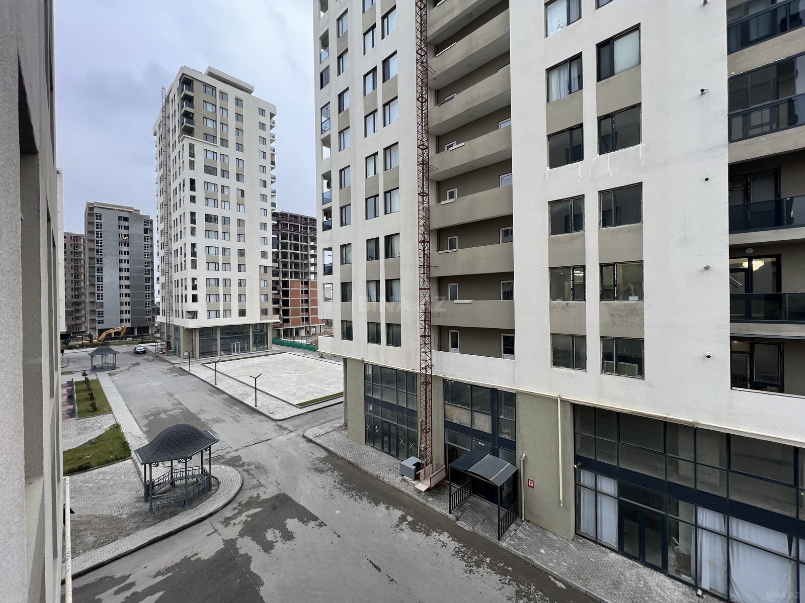 4 otaqlı yeni tikili - 7-ci mikrorayon q. - 146.3 m² (5)