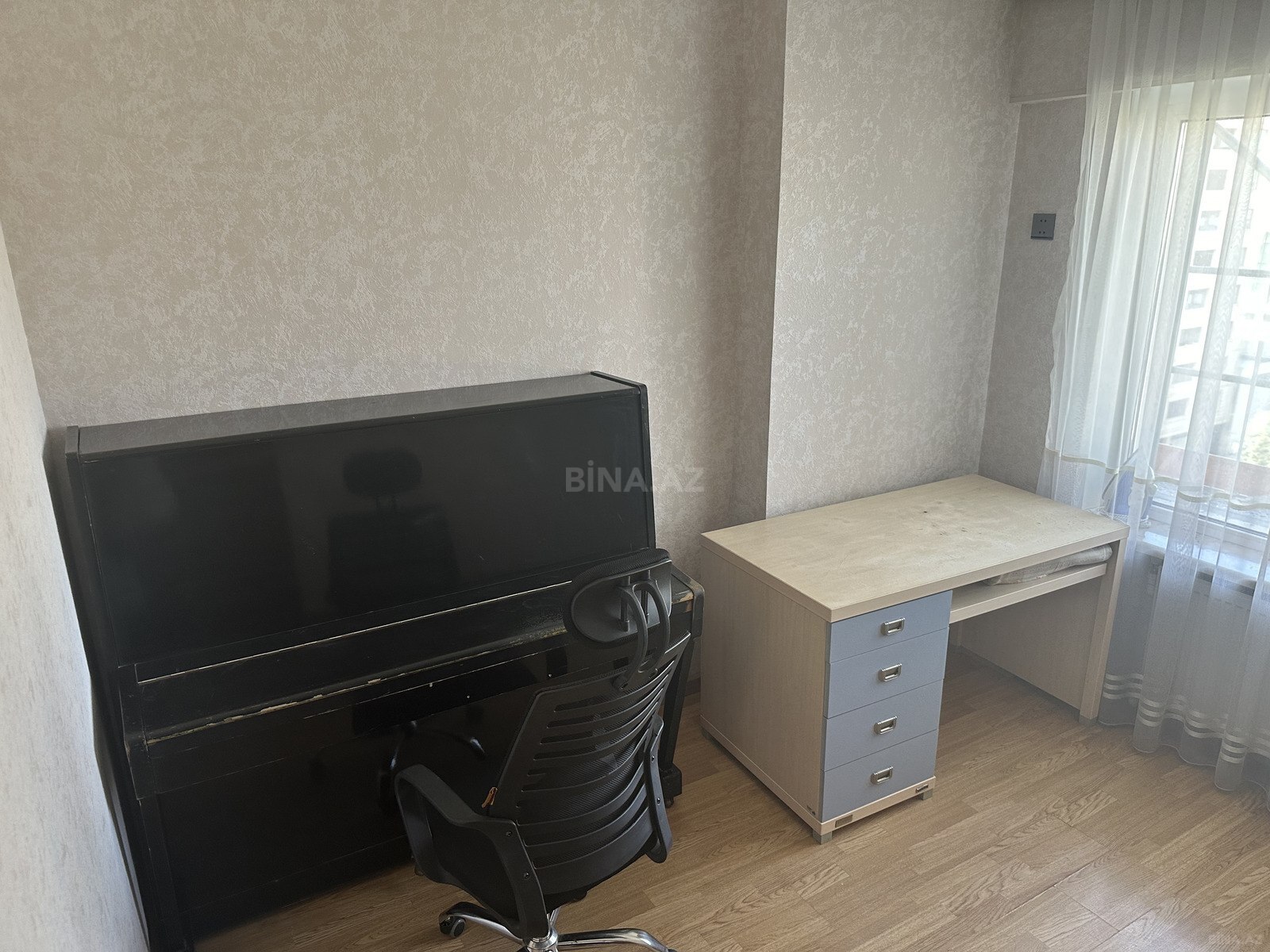 4 otaqlı köhnə tikili - Şah İsmayıl Xətai m. - 70 m² (17)