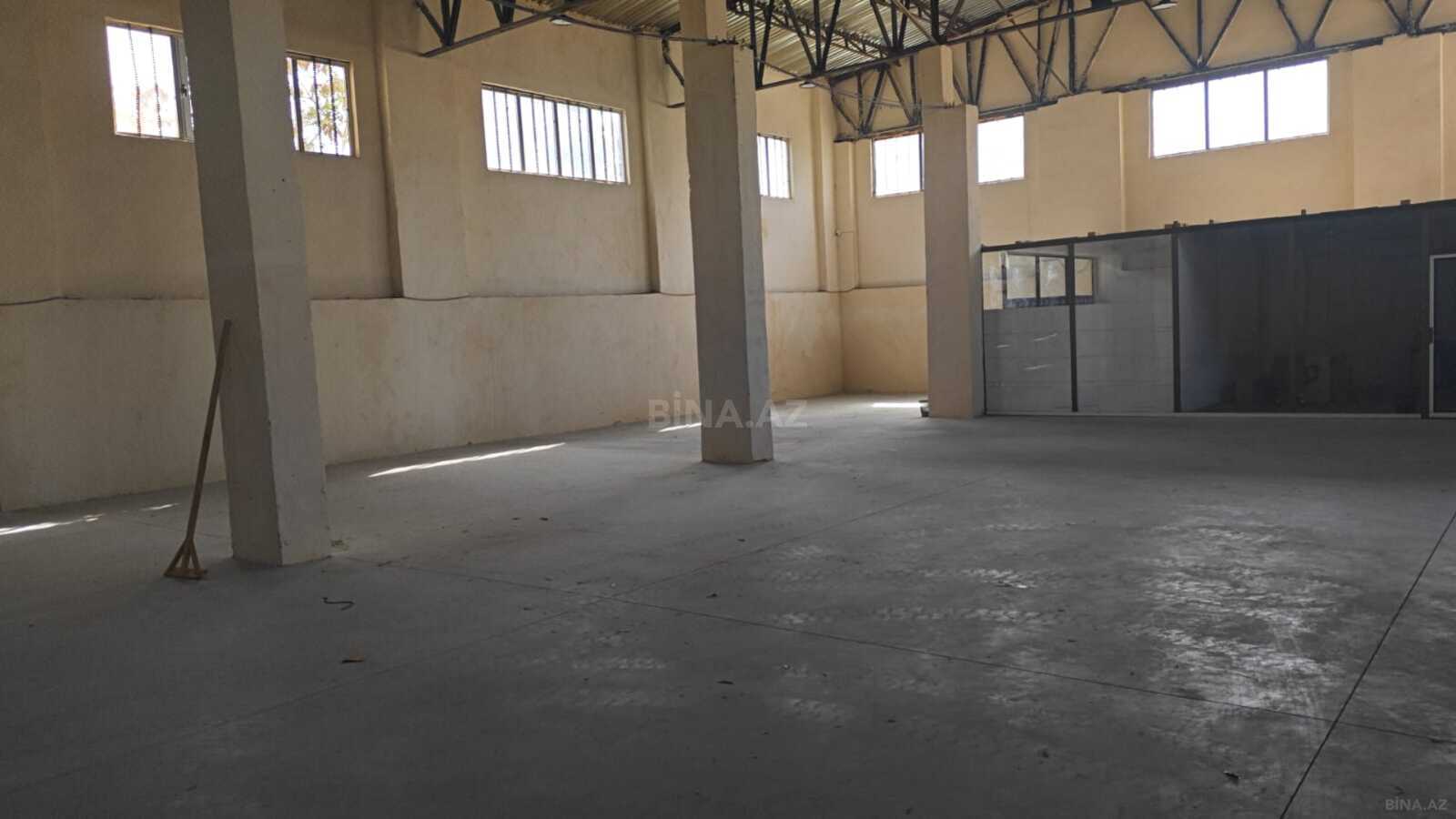 Obyekt - Koroğlu m. - 1800 m² (2)