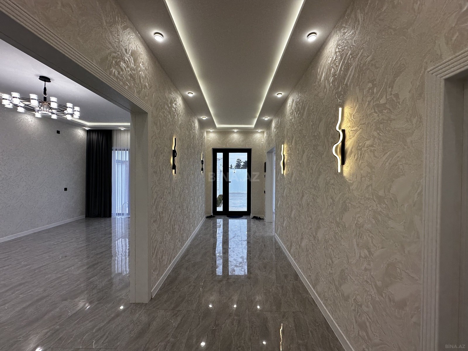 4 otaqlı həyət evi/bağ evi - Şüvəlan q. - 180 m² (8)