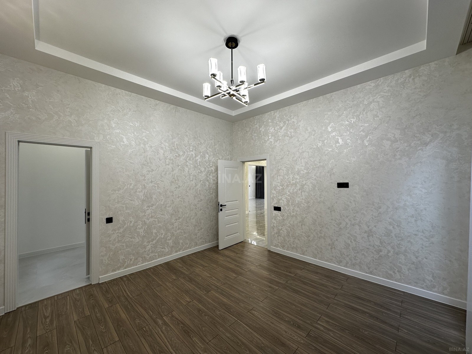 4 otaqlı həyət evi/bağ evi - Şüvəlan q. - 180 m² (13)