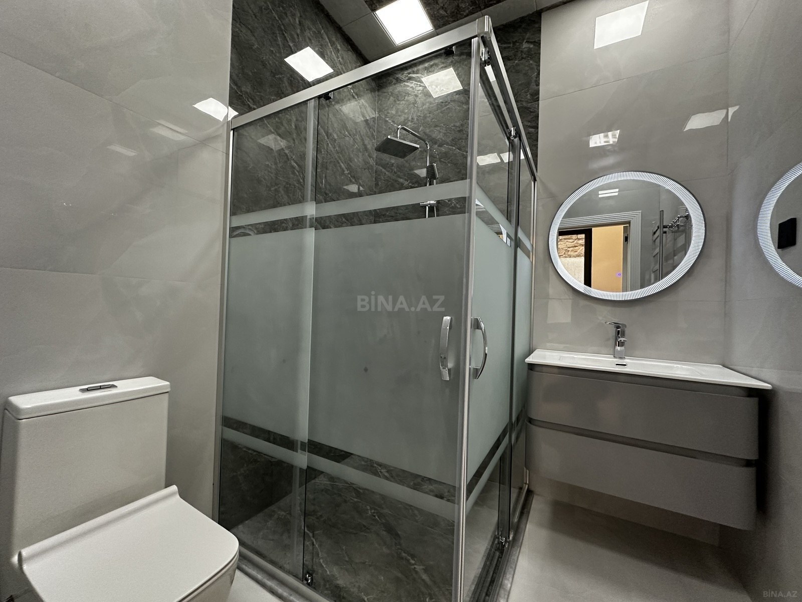 4 otaqlı həyət evi/bağ evi - Şüvəlan q. - 180 m² (12)