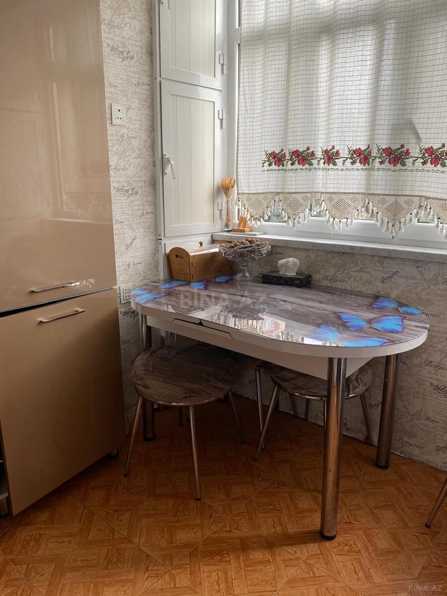3 otaqlı köhnə tikili - Həzi Aslanov m. - 65 m² (9)