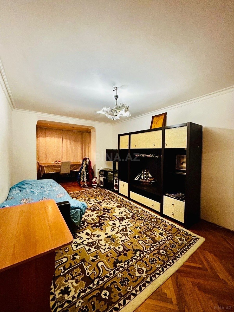 2 otaqlı köhnə tikili - İnşaatçılar m. - 48 m² (2)