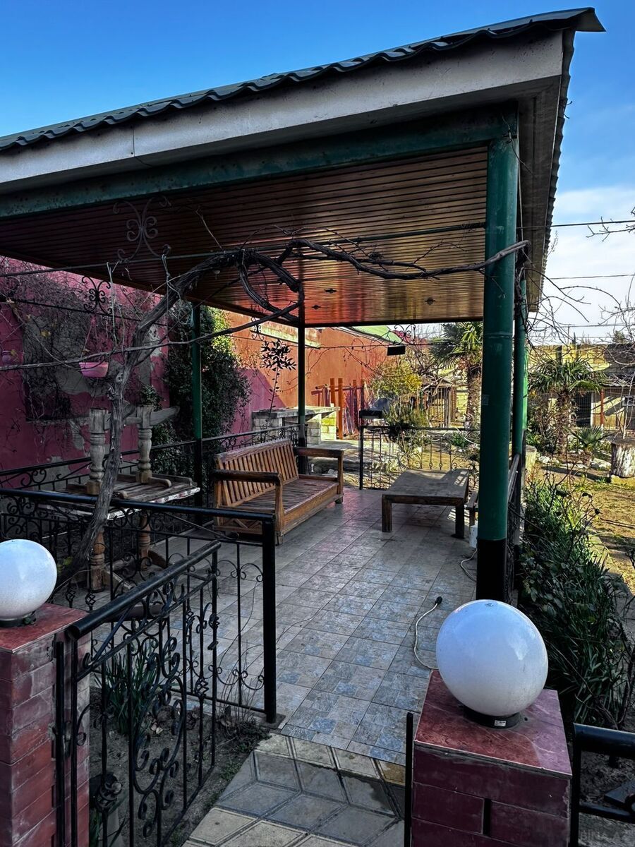 8 otaqlı həyət evi/bağ evi - Novxanı q. - 345 m² (6)