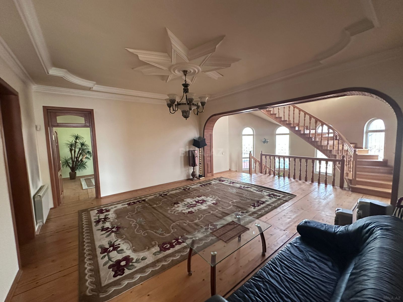 8 otaqlı həyət evi/bağ evi - Novxanı q. - 345 m² (25)