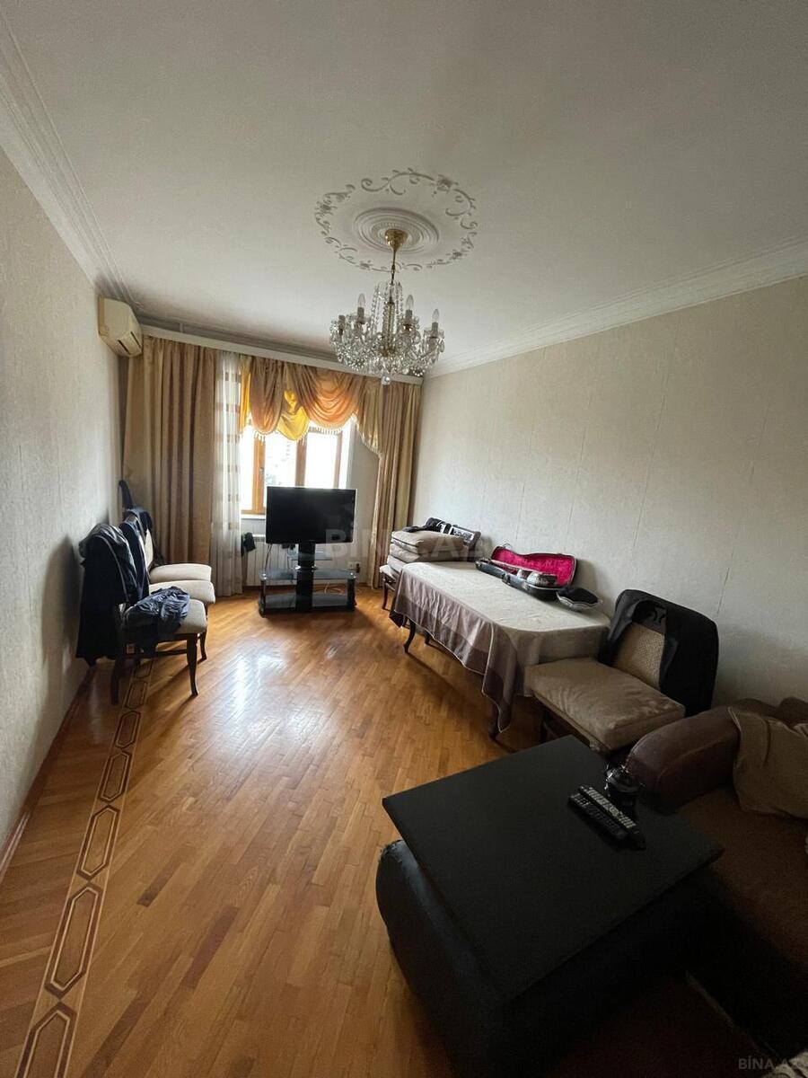 3 otaqlı köhnə tikili - Neftçilər m. - 85 m² (2)