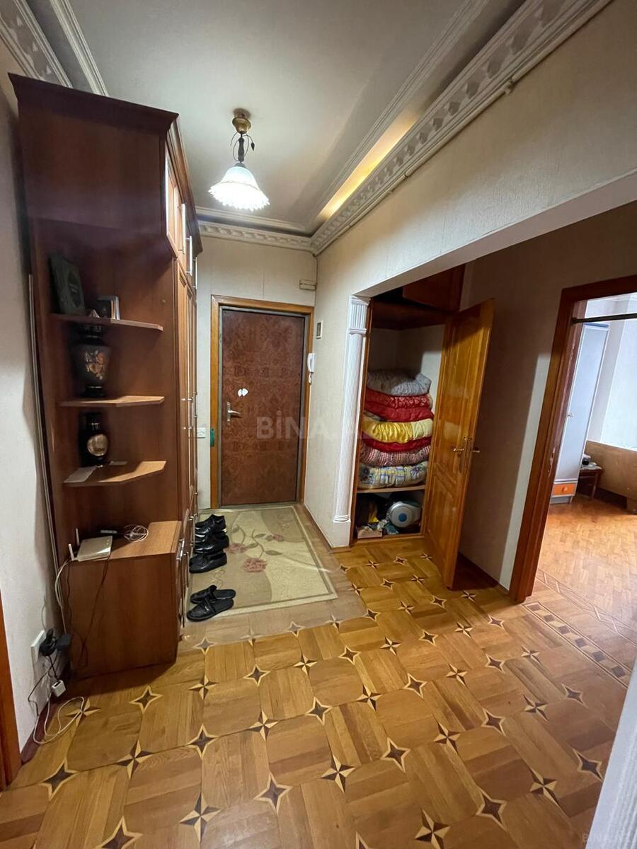3 otaqlı köhnə tikili - Neftçilər m. - 85 m² (14)