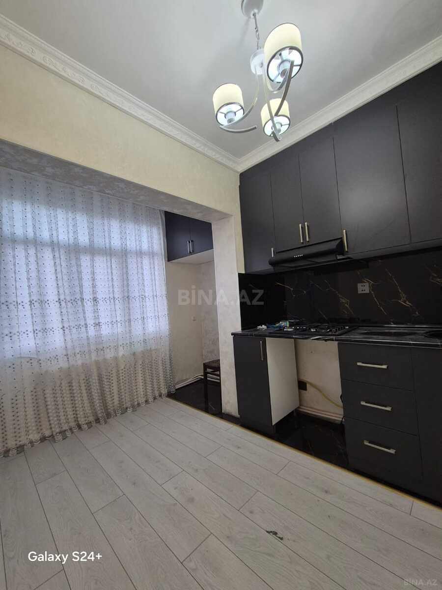 2 otaqlı köhnə tikili - İnşaatçılar m. - 70 m² (7)