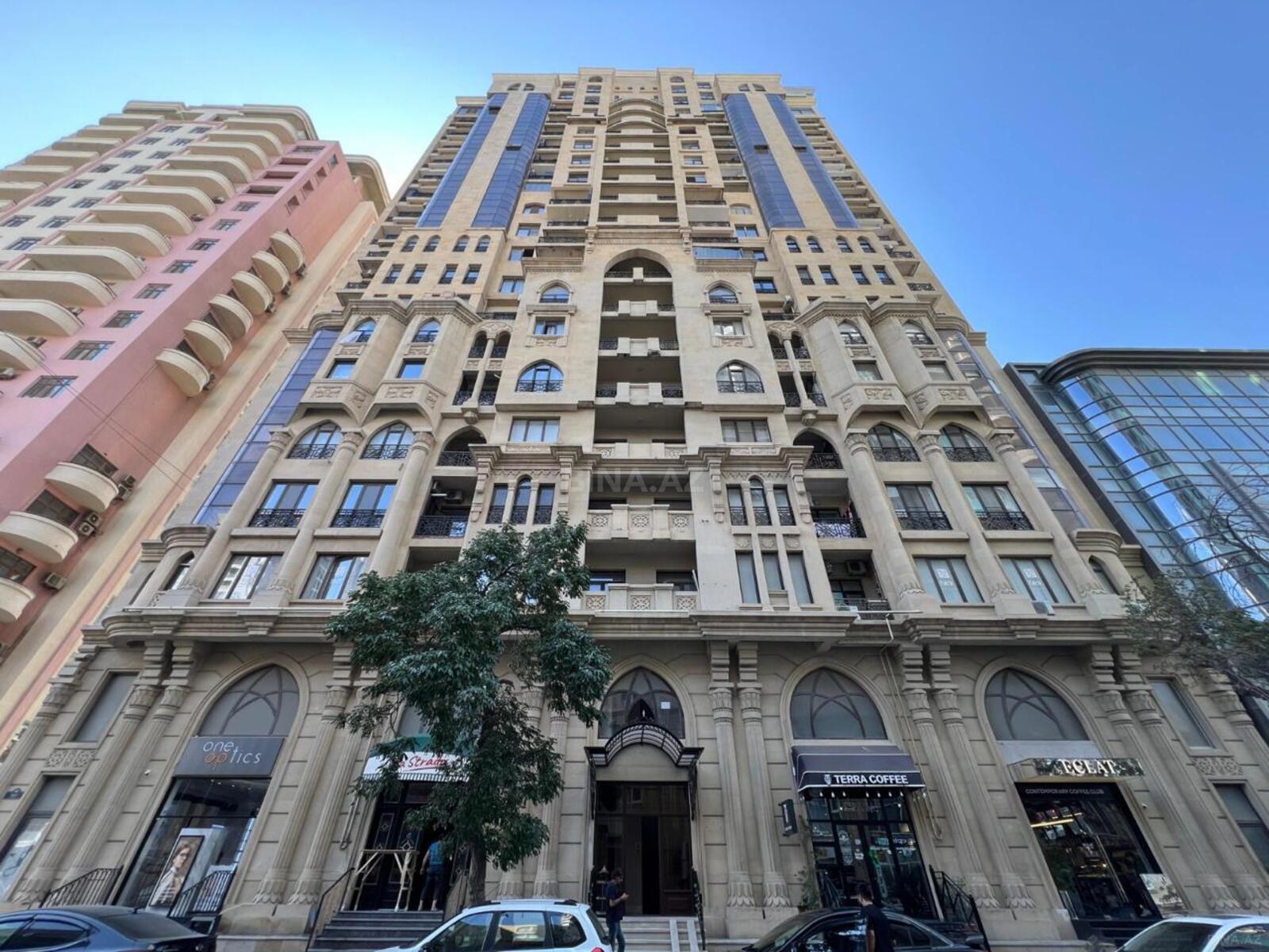 5 otaqlı yeni tikili - 28 May m. - 235 m² (1)