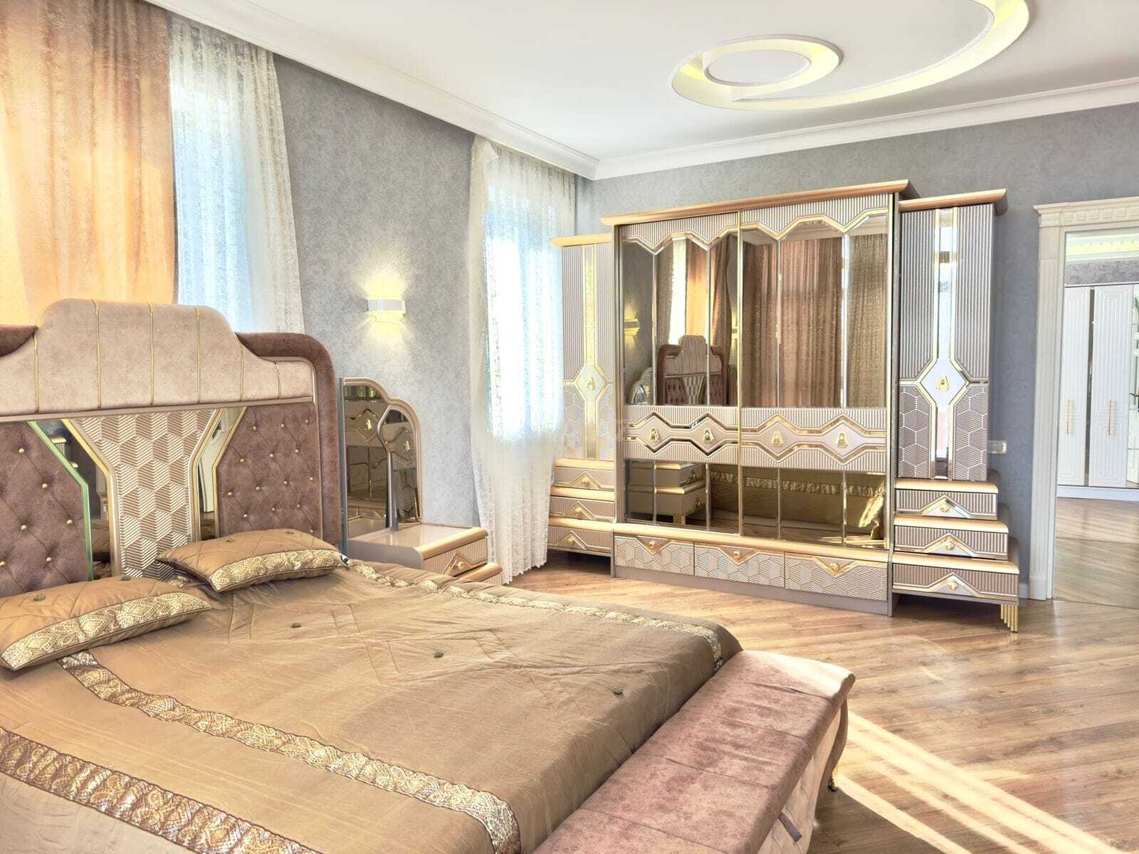 8 otaqlı həyət evi/bağ evi - Şüvəlan q. - 400 m² (15)