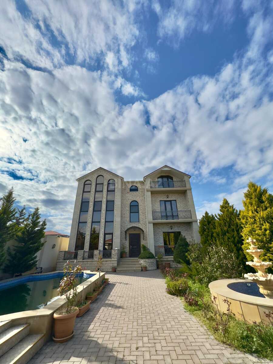 8 otaqlı həyət evi/bağ evi - Şüvəlan q. - 400 m² (3)
