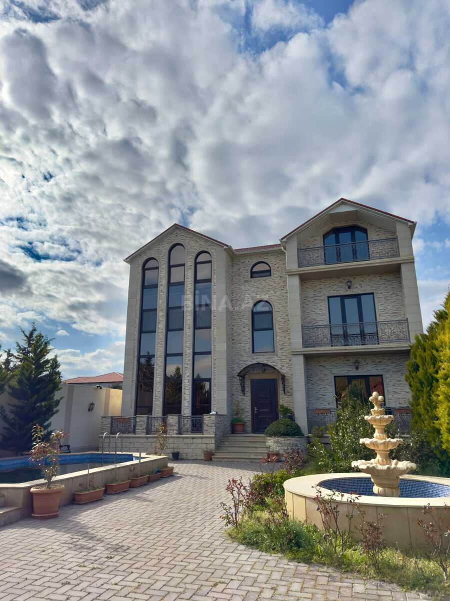 8 otaqlı həyət evi/bağ evi - Şüvəlan q. - 400 m² (2)