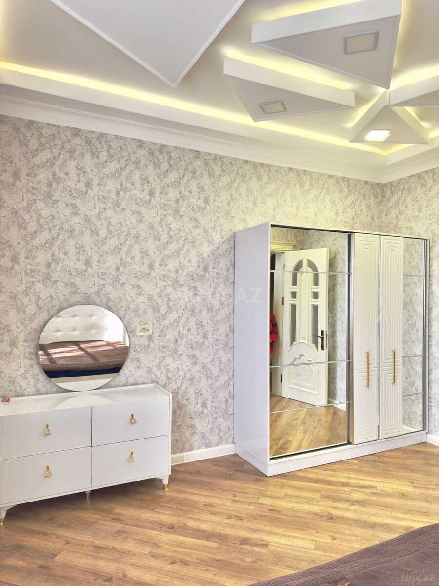 8 otaqlı həyət evi/bağ evi - Şüvəlan q. - 400 m² (22)