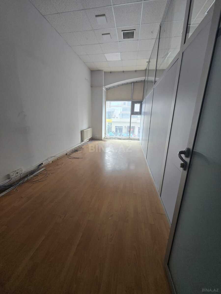 20-комн. офис - Насиминский  р. - 1600 м² (26)
