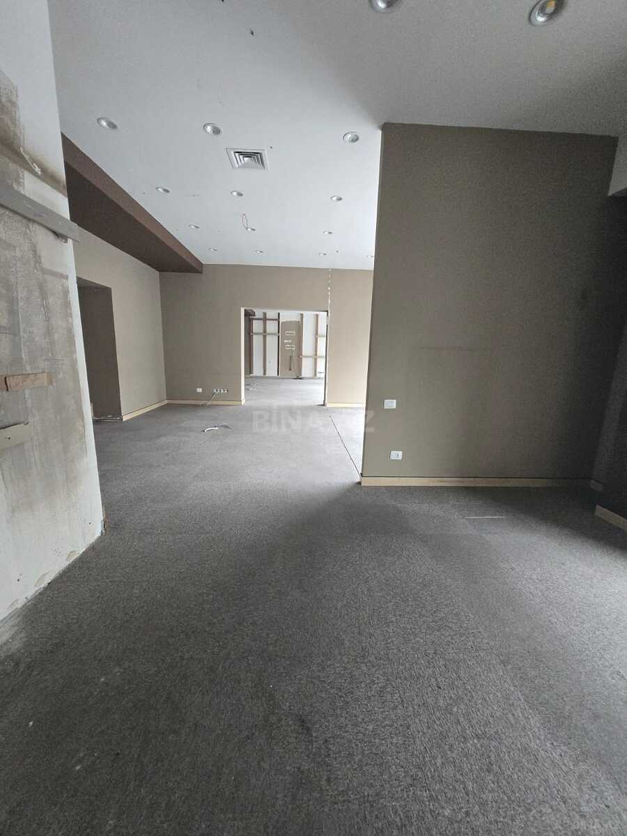 20-комн. офис - Насиминский  р. - 1600 м² (3)