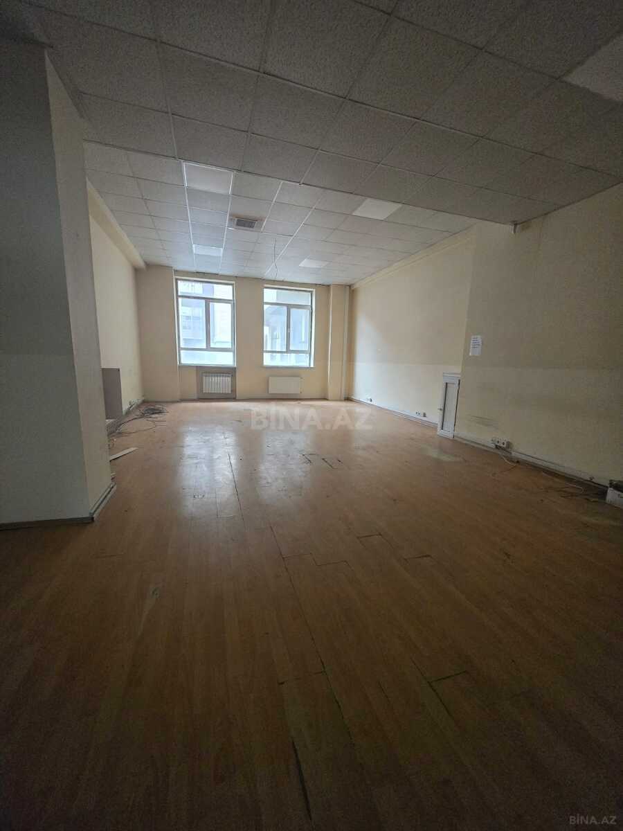 20-комн. офис - Насиминский  р. - 1600 м² (13)