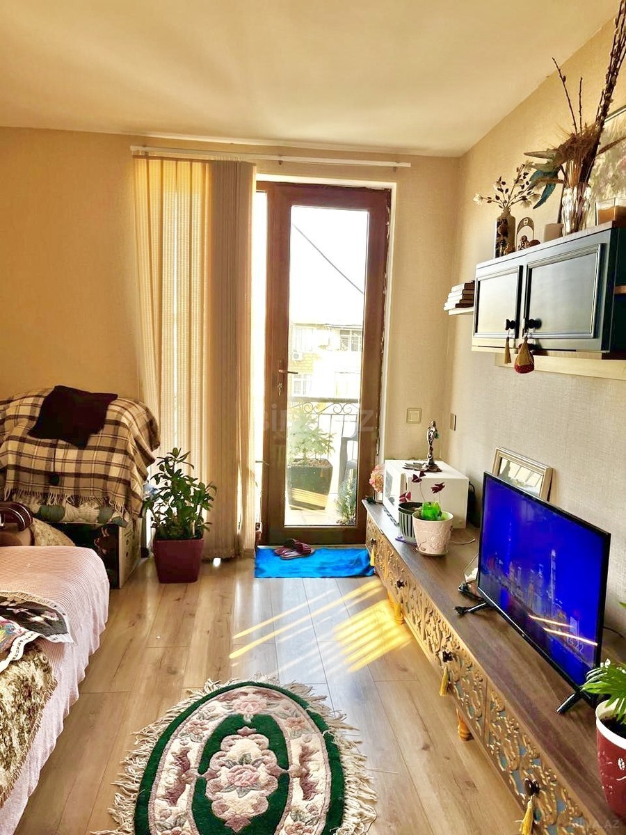 1 otaqlı köhnə tikili - Qara Qarayev m. - 35 m² (8)