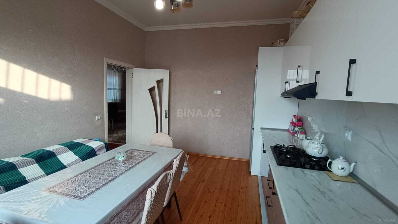 4 otaqlı həyət evi/bağ evi - Çiçək q. - 106 m² (14)