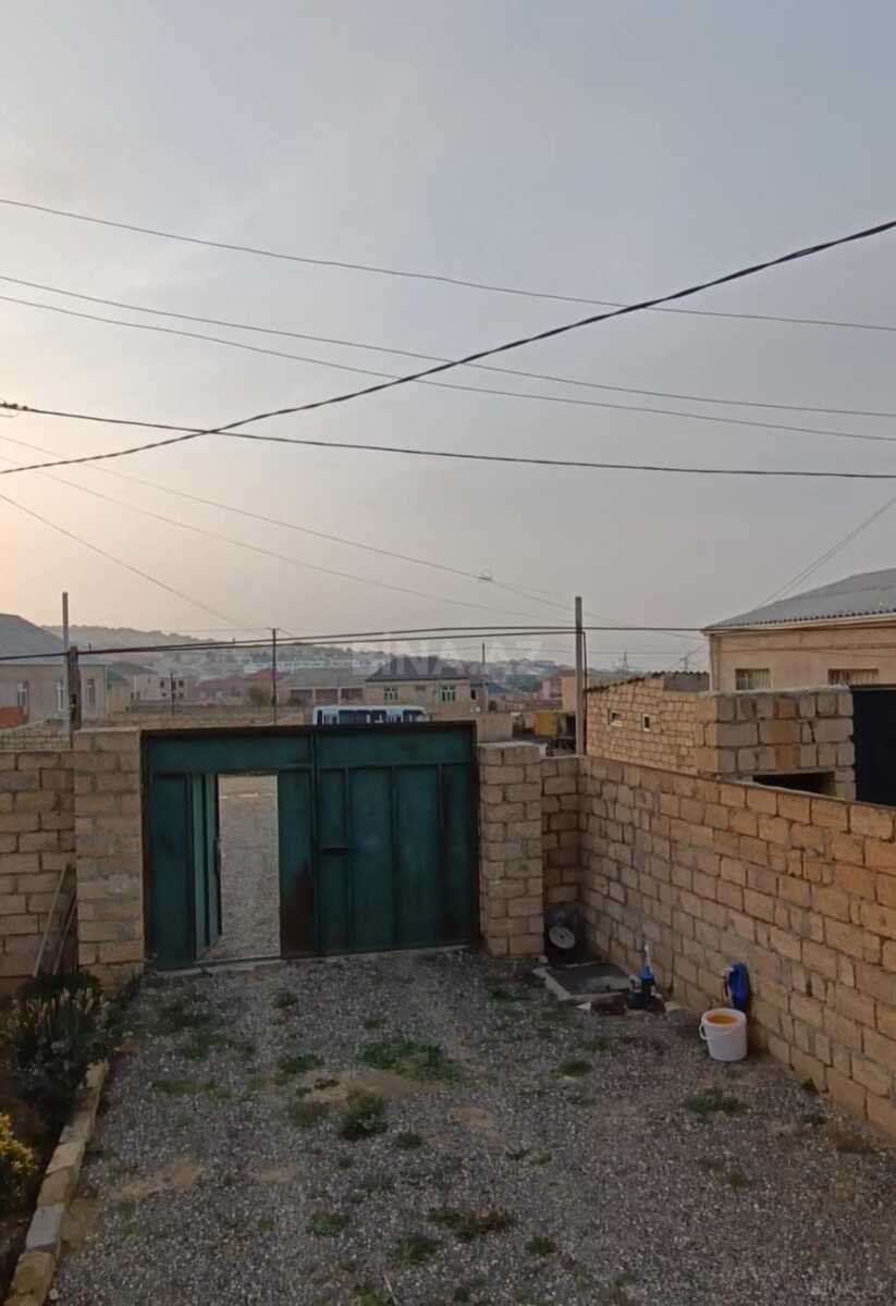 4 otaqlı həyət evi/bağ evi - Çiçək q. - 106 m² (2)