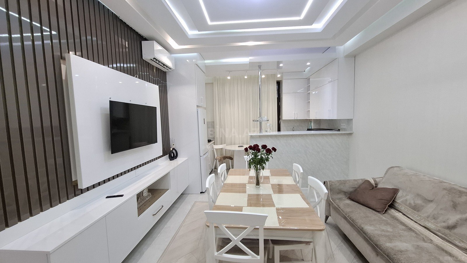 2-комн. новостройка - м. Азадлыг проспекти - 65 м² (2)