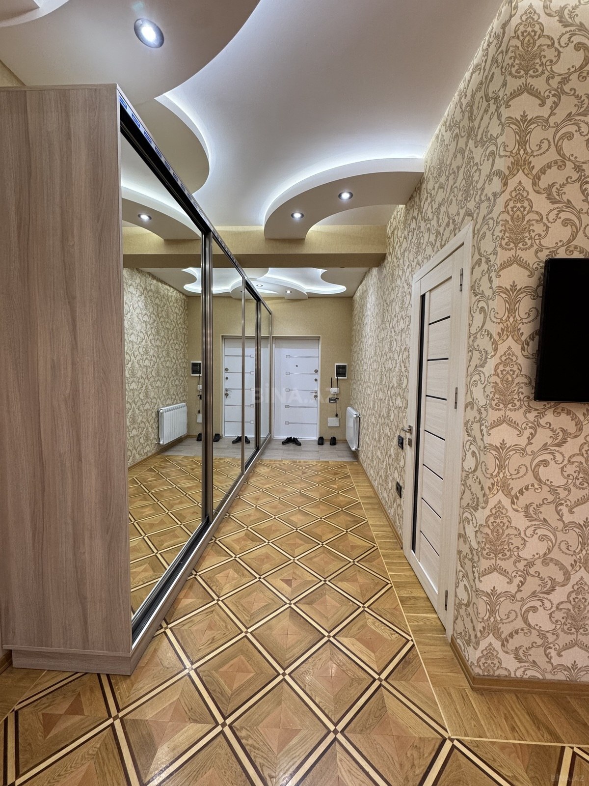 3-комн. новостройка - м. Ази Асланов - 110 м² (8)