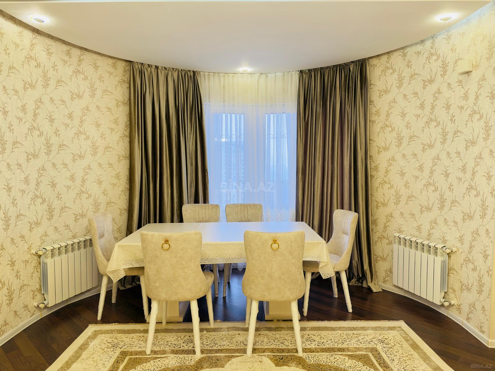 3-комн. новостройка - м. 8 ноября - 110 м² (1)
